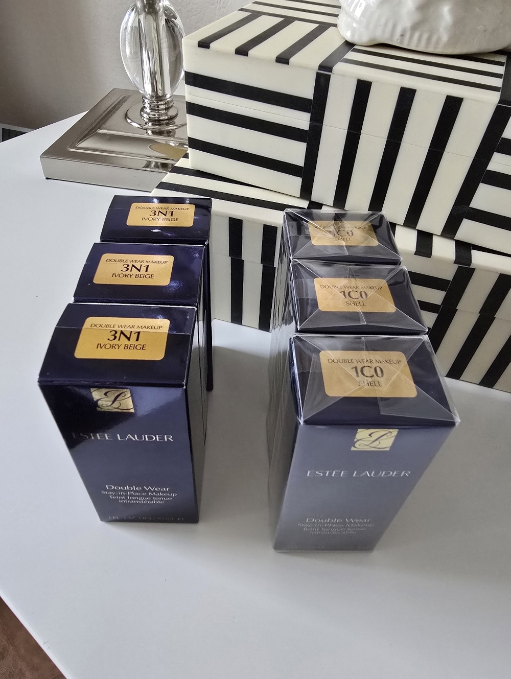 Estee Lauder Double Wear ORIGINAL FORMULA 3N1 or 1C0 - 1 bottle